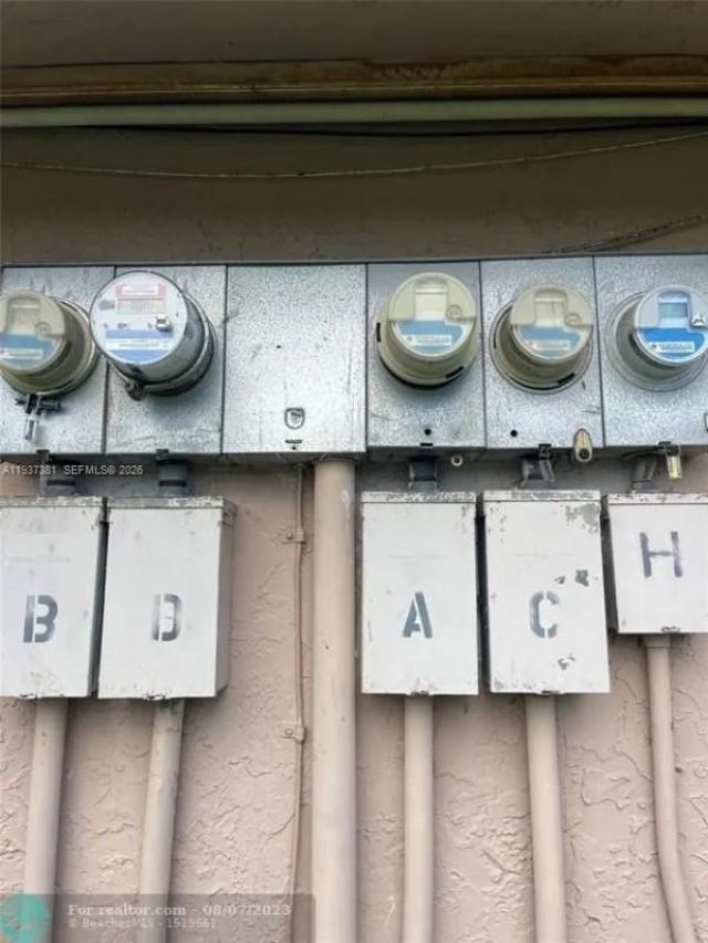 1471 NW 22nd St, Fort Lauderdale, FL 33311 Photo