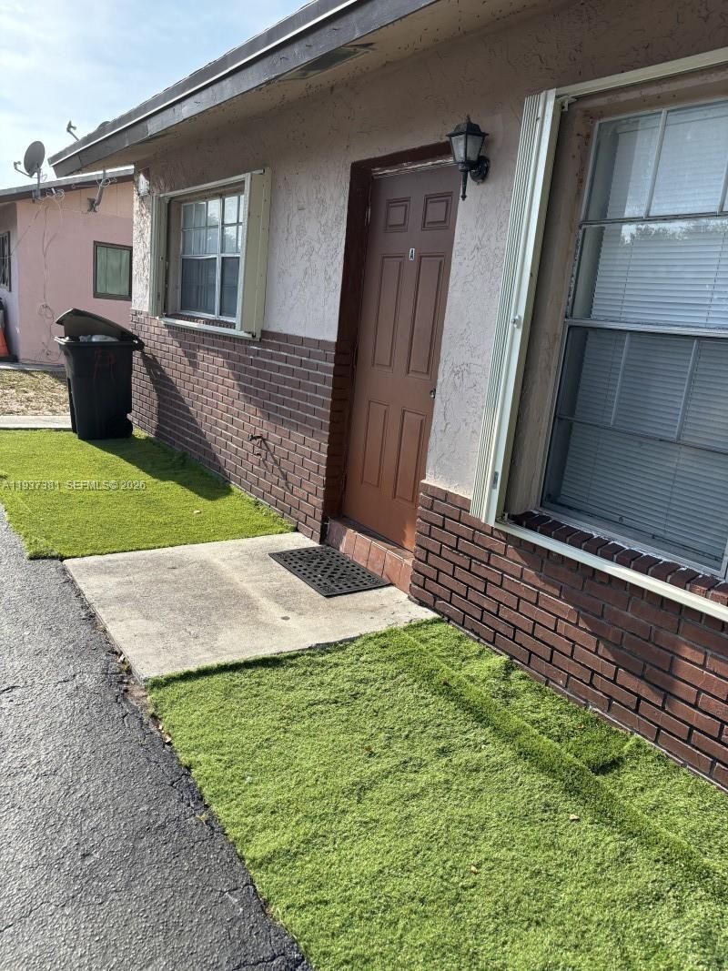 1471 NW 22nd St, Fort Lauderdale, FL 33311 Photo