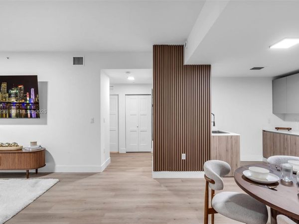 3728 NW 19th Ave, Unit 303, Miami, FL 33142