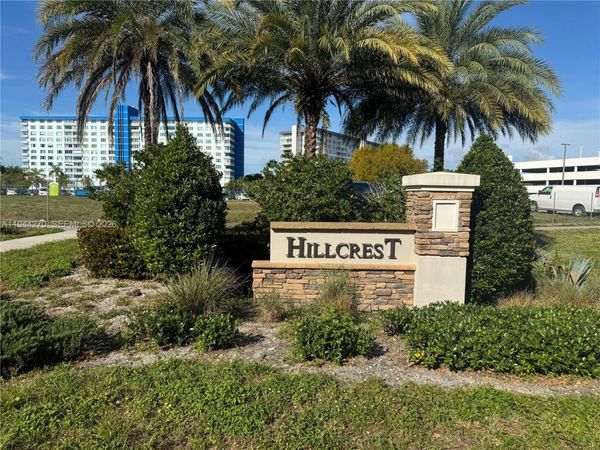 3800 Hillcrest Dr, Unit 1222, Hollywood, FL 33021