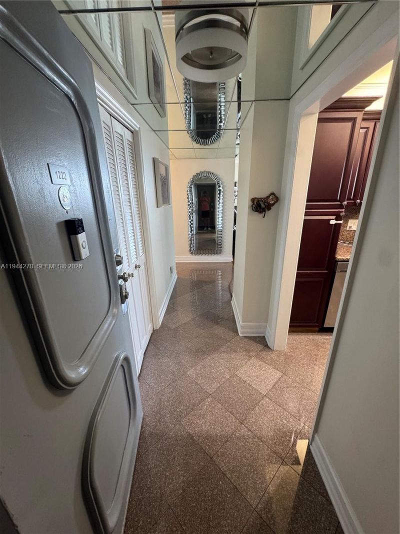 3800 Hillcrest Dr, Unit 1222, Hollywood, FL 33021 Photo