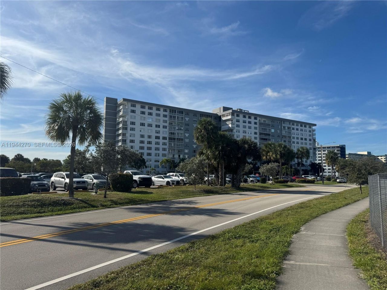 3800 Hillcrest Dr, Unit 1222, Hollywood, FL 33021 Photo