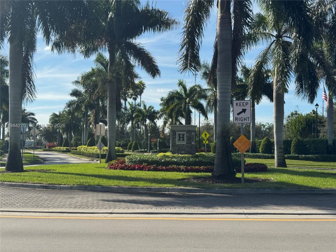 3800 Hillcrest Dr, Unit 1222, Hollywood, FL 33021 Photo