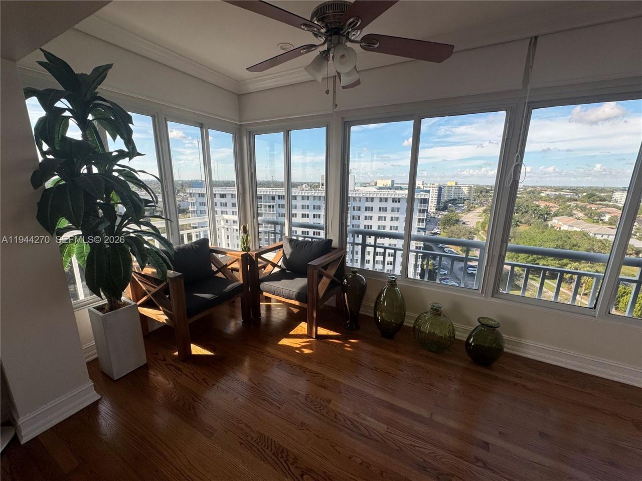 3800 Hillcrest Dr, Unit 1222, Hollywood, FL 33021 Photo