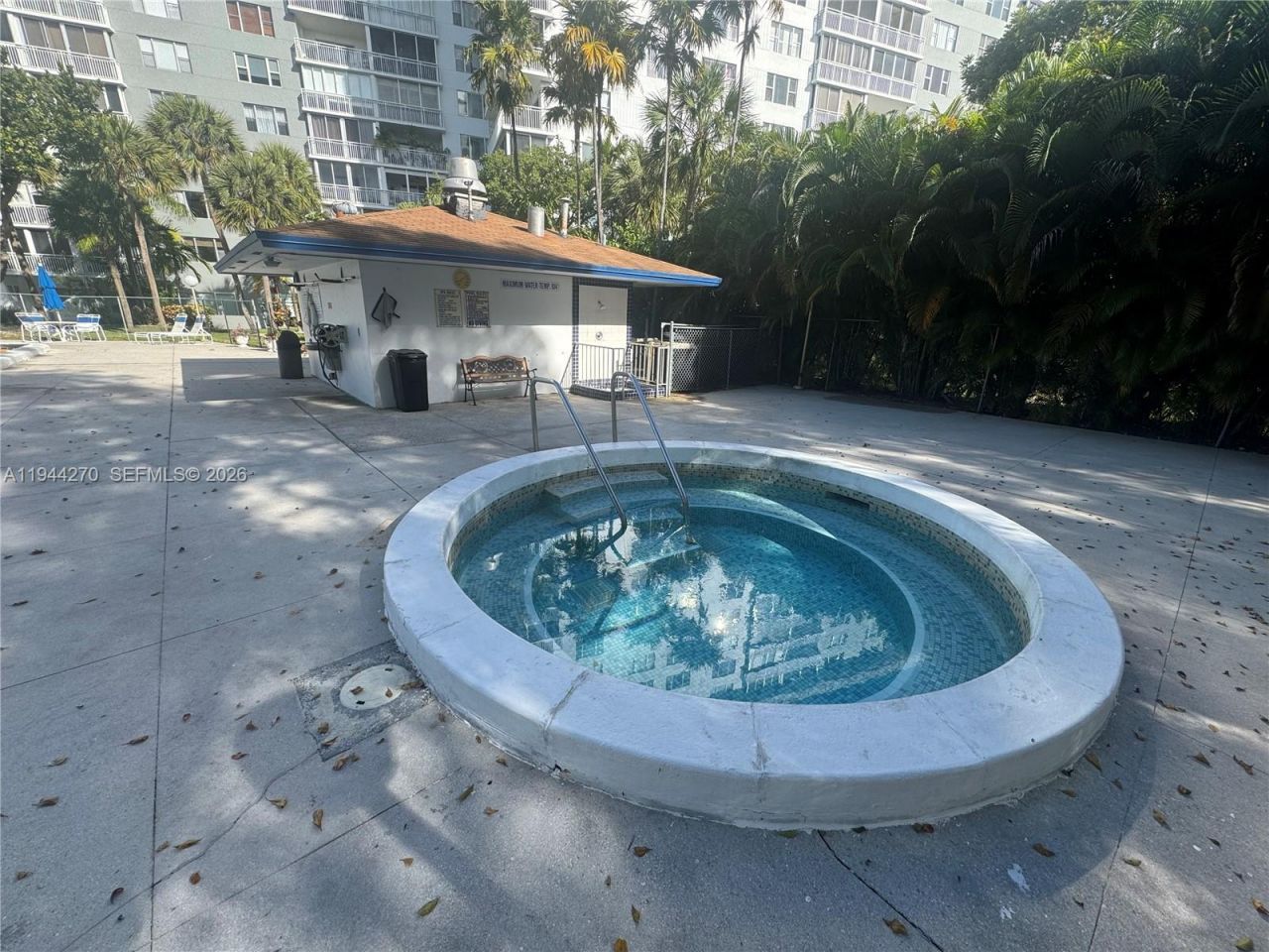 3800 Hillcrest Dr, Unit 1222, Hollywood, FL 33021 Photo