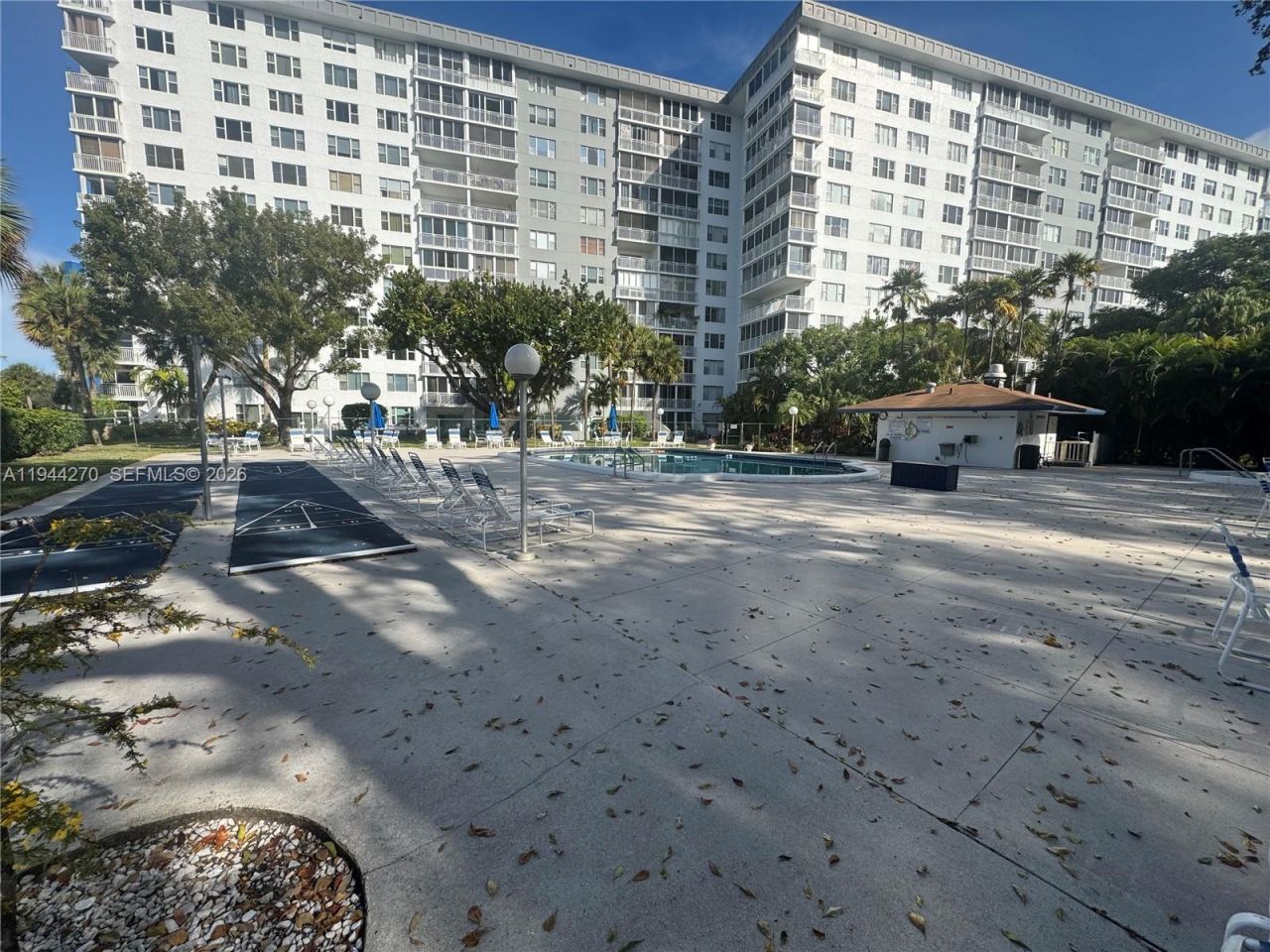 3800 Hillcrest Dr, Unit 1222, Hollywood, FL 33021 Photo