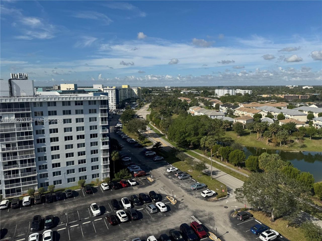 3800 Hillcrest Dr, Unit 1222, Hollywood, FL 33021 Photo