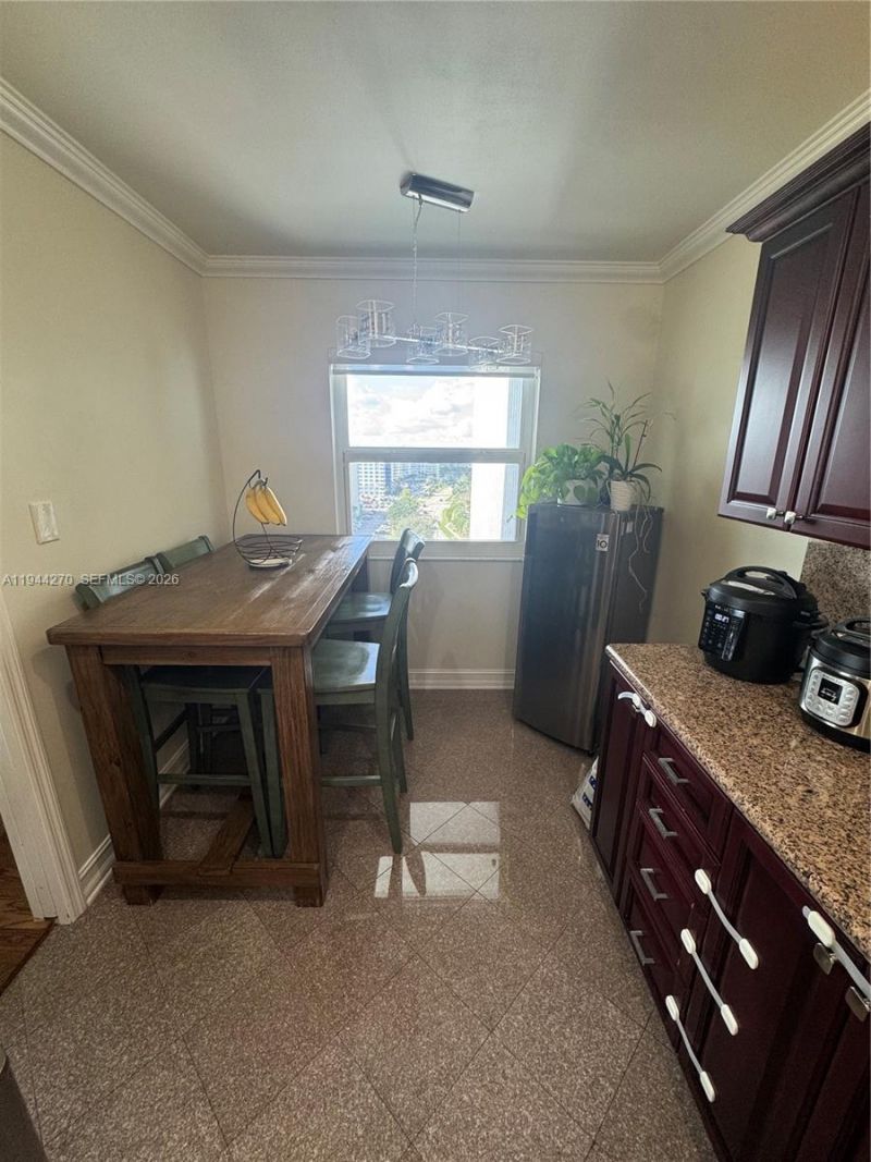 3800 Hillcrest Dr, Unit 1222, Hollywood, FL 33021 Photo