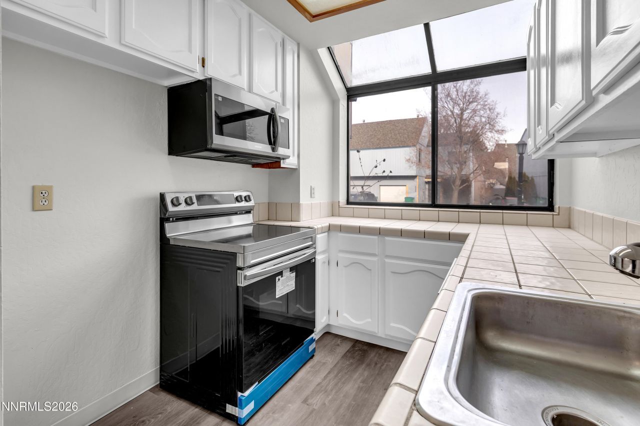 2561 Garfield Drive, Sparks, NV 89431 Photo