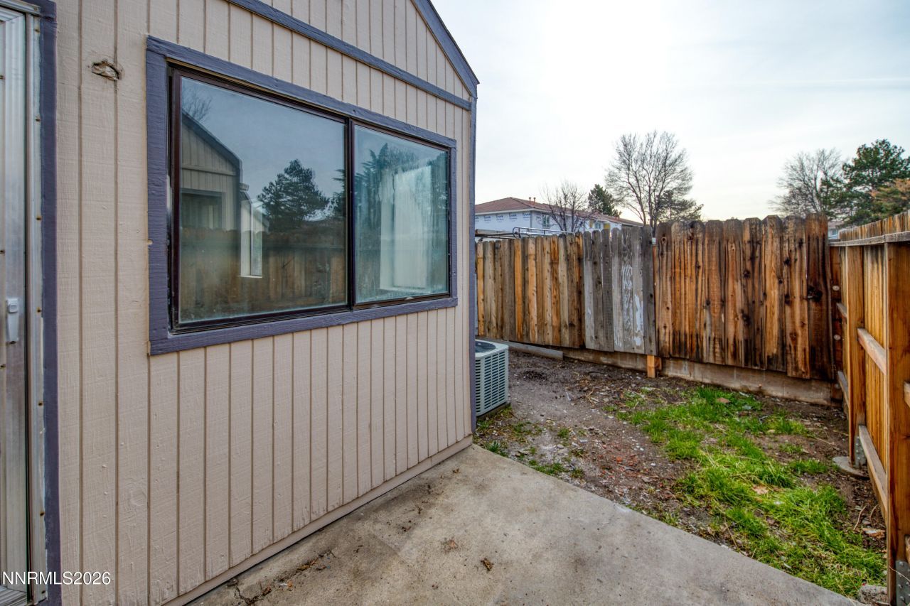 2561 Garfield Drive, Sparks, NV 89431 Photo