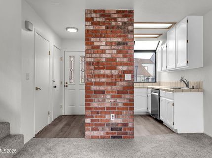 2561 Garfield Drive, Sparks, NV 89431 Photo