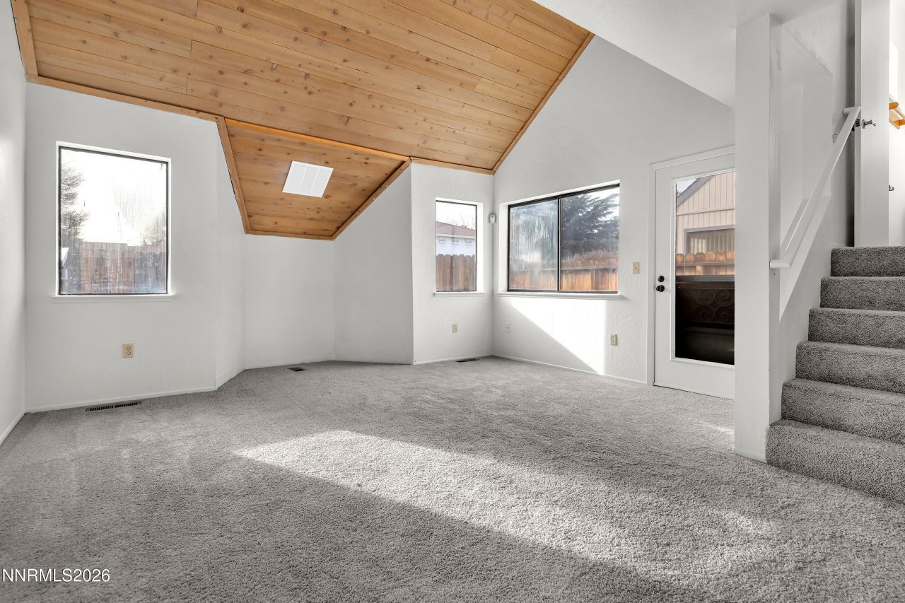 2561 Garfield Drive, Sparks, NV 89431 Photo