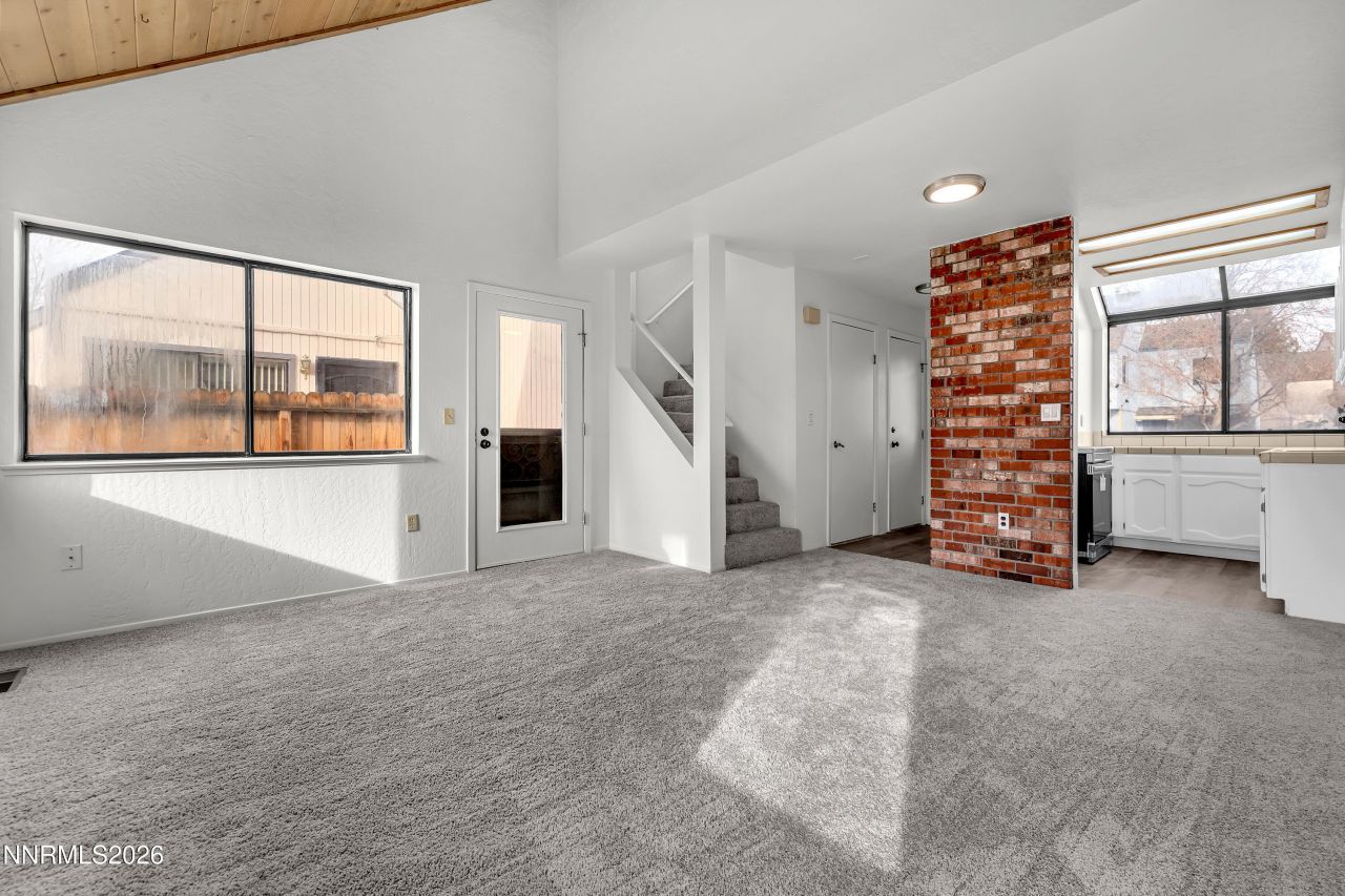 2561 Garfield Drive, Sparks, NV 89431 Photo