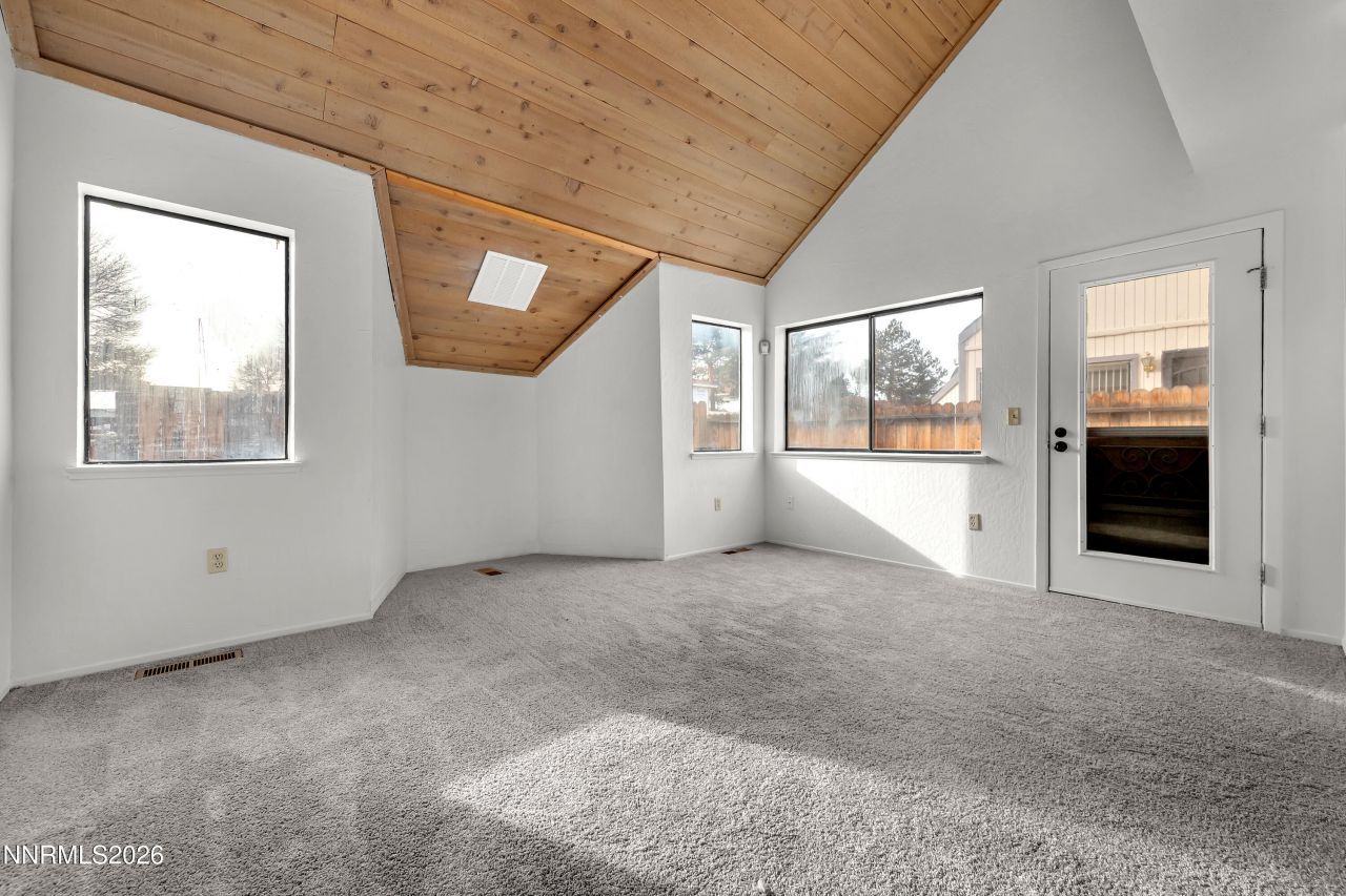 2561 Garfield Drive, Sparks, NV 89431 Photo