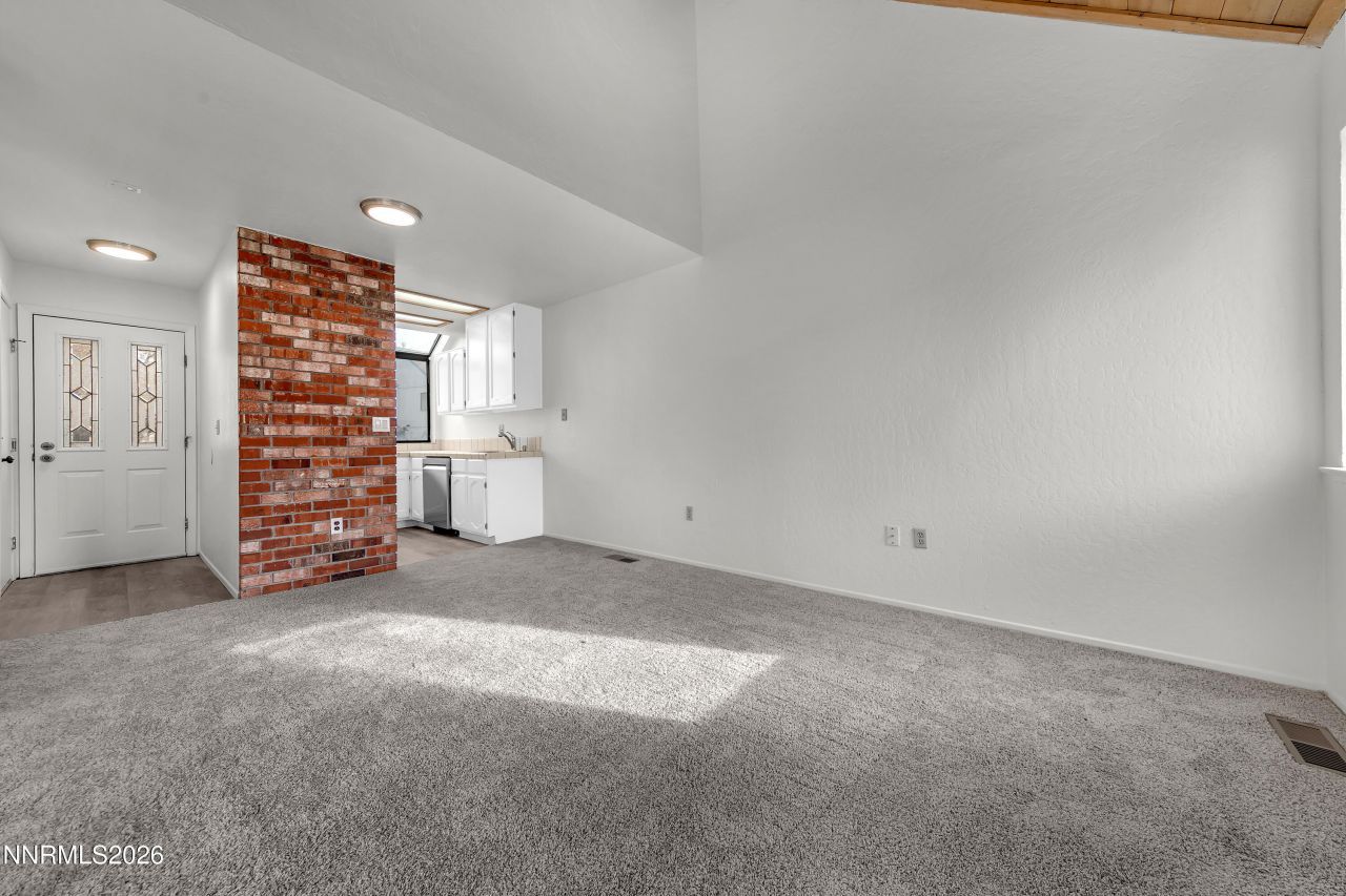 2561 Garfield Drive, Sparks, NV 89431 Photo