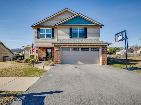 2054 Meadow Creek Lane, Jonesborough, TN 37659
