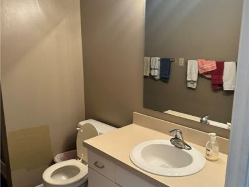 365 Village Pointe Drive, Unit A, Akron, OH 44313 Photo 13