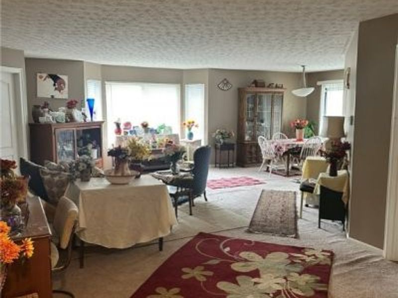 365 Village Pointe Drive, Unit A, Akron, OH 44313 Photo 2