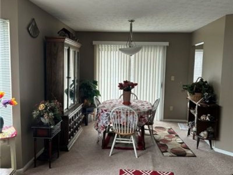 365 Village Pointe Drive, Unit A, Akron, OH 44313 Photo 5