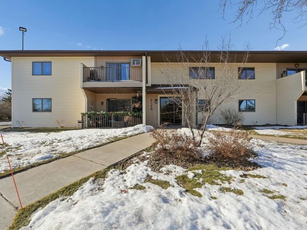 3125 Cory Lane, Unit 208, Hastings, MN 55033