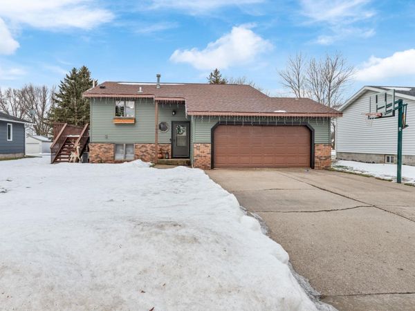 145 4th Avenue NW, Elgin, MN 55932