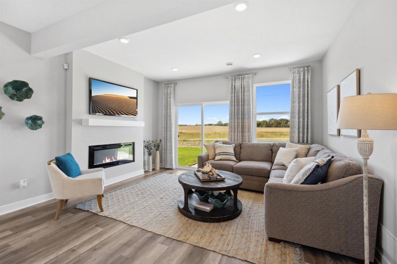 6646 208th Street W, Farmington, MN 55024 Main Photo