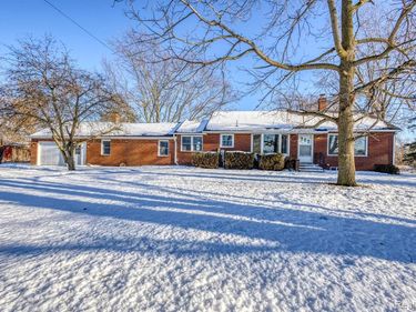 12923 Collins Road, Brockway Twp, MI 48097