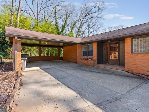 5 Ridgewood Drive, Cartersville, GA 30120