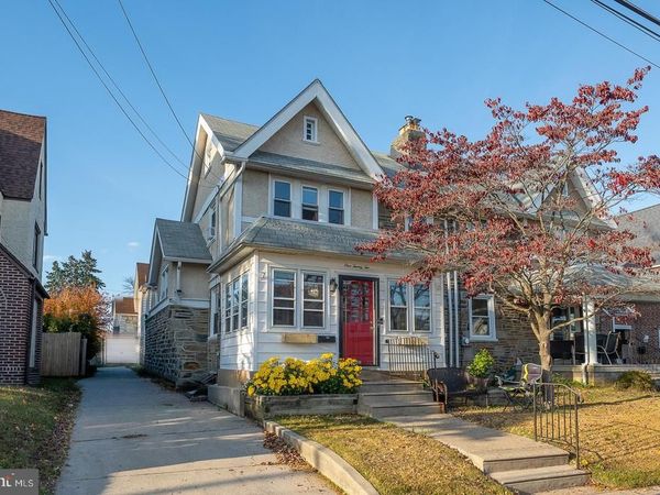 122 CRESTVIEW ROAD, UPPER DARBY, PA 19082