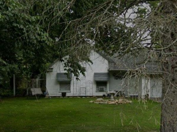 16351 Glenburn Avenue, Maple Heights, OH 44128