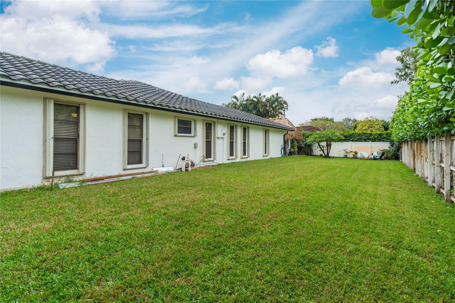 9680 NW 10th Court, Plantation, FL 33322 Photo