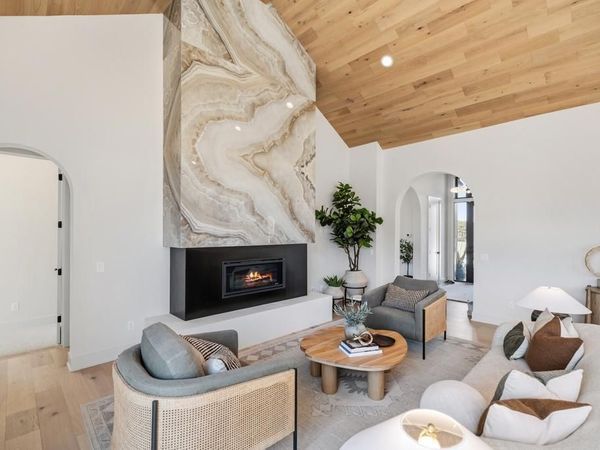 13975 27th Street N, West Lakeland Twp, MN 55082