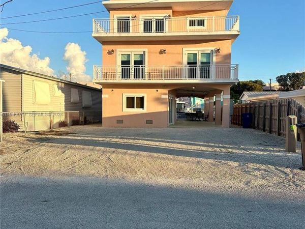 1516 Aqueduct Ln, Unit 1, Key Largo, FL 33037
