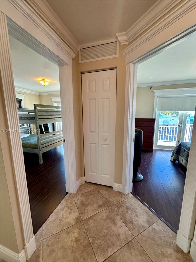 1516 Aqueduct Ln, Unit 1, Key Largo, FL 33037 Photo