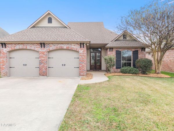 102 Beethoven Drive, Youngsville, LA 70592