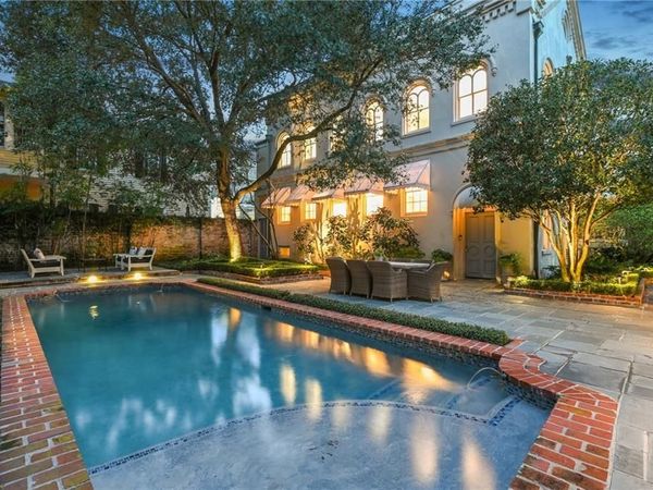 1518 FIRST Street, New Orleans, LA 70130