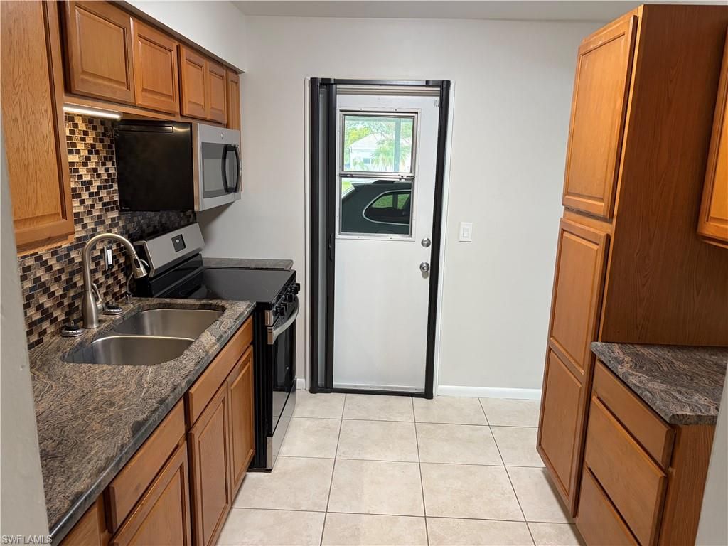 12 Desert Candle Cir, Lehigh Acres, FL 33936 Photo