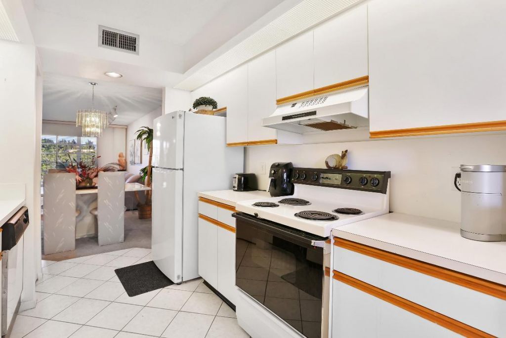 1606 Abaco Drive, Unit E3, Coconut Creek, FL 33066 Photo