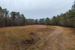 3901 Hardscrabble Road  photo 4