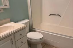 1300 Ocean Boulevard photo 4