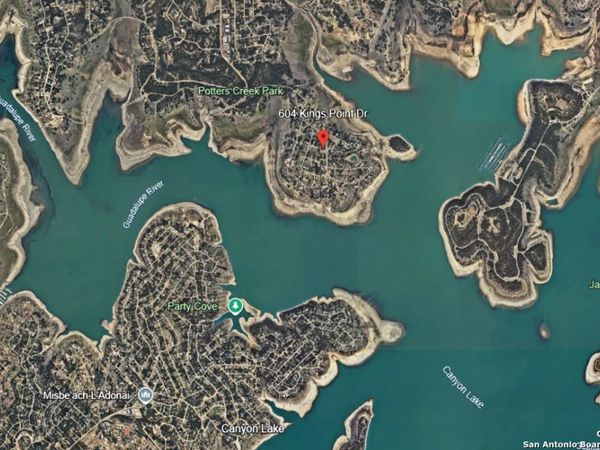 604 Kings Point, Canyon Lake, TX 78133