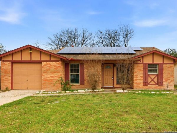 126 Meadow Way, Converse, TX 78109