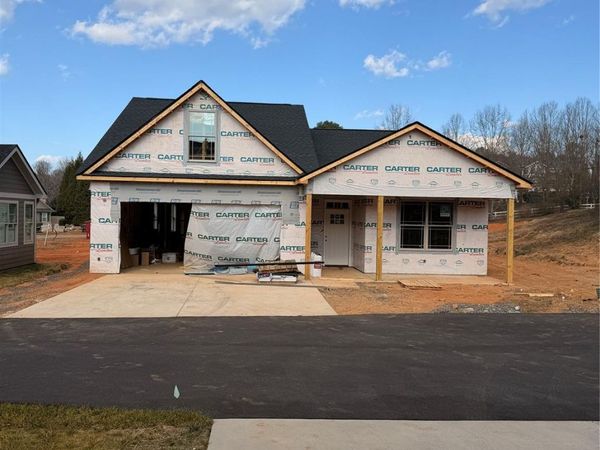 831A Wynnshire Drive, Unit Lot 61 Uni, Hickory, NC 28601