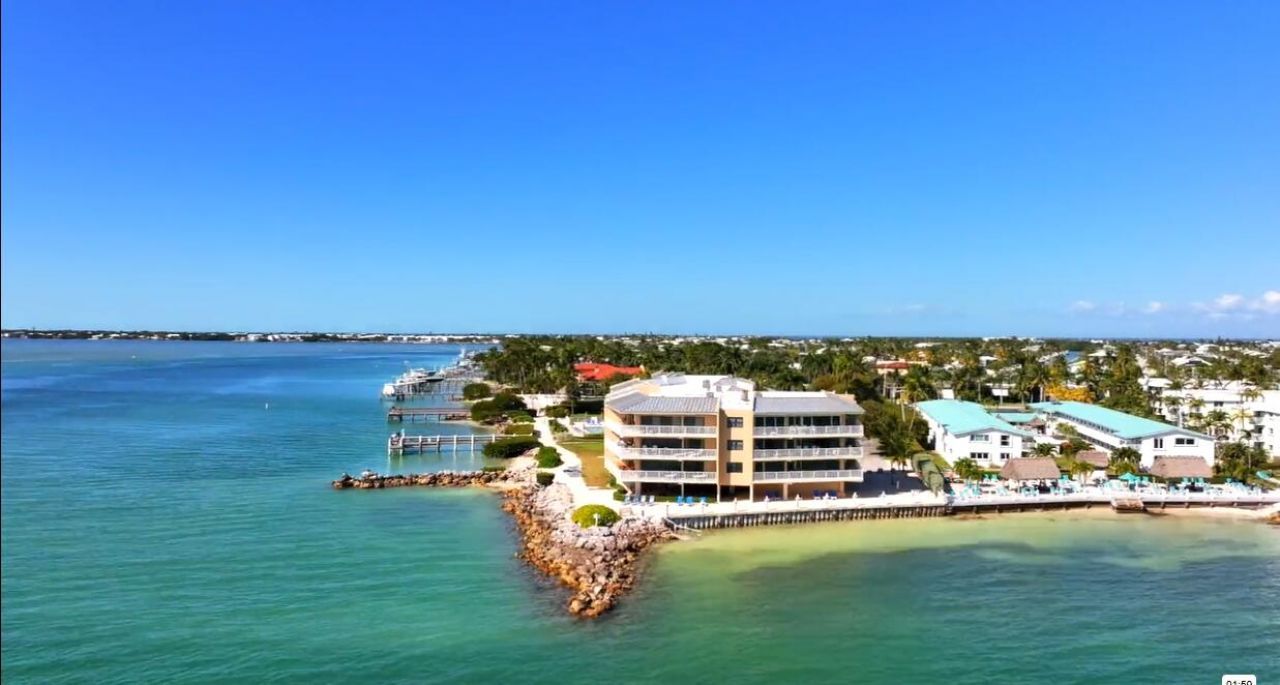 1133 W Ocean Drive, Unit 17, Key Colony, FL 33051 Photo