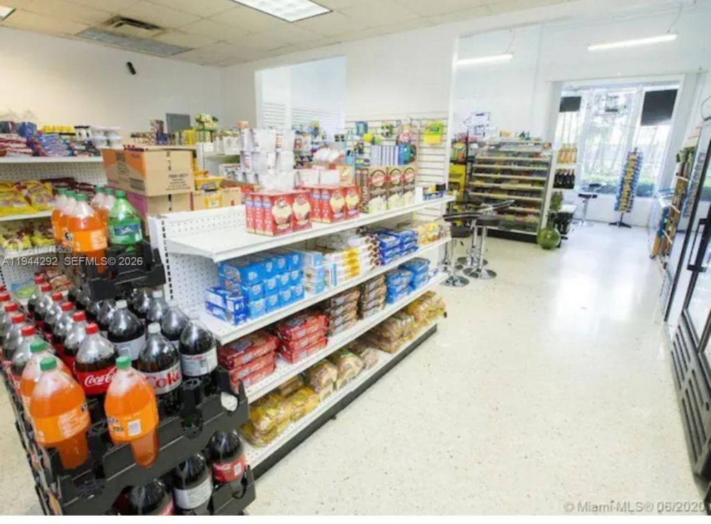 19370 Collins Ave , Unit 222, Sunny Isles Beach, FL 33160 Photo