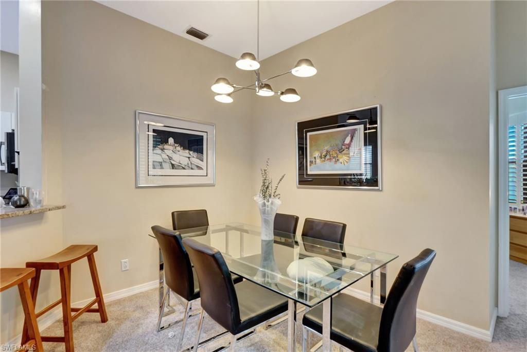 190 Vintage Cir, Unit 202, Naples, FL 34119 Photo