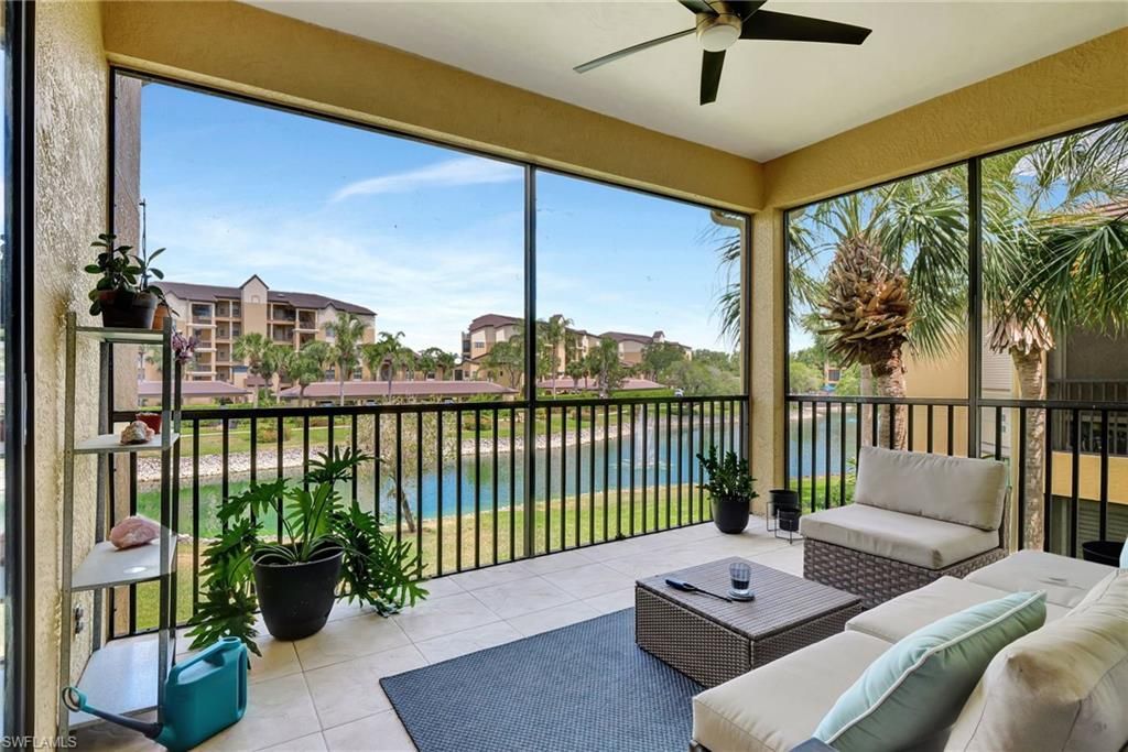 190 Vintage Cir, Unit 202, Naples, FL 34119 Photo