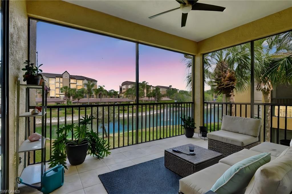 190 Vintage Cir, Unit 202, Naples, FL 34119 Photo