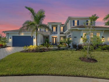 18232 CAYO LARGO PLACE, LAKEWOOD RANCH, FL 34202
