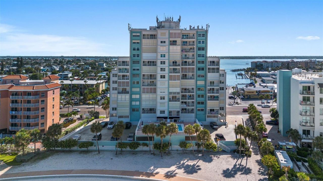 11000 Gulf Boulevard, Unit 702, Treasure Island, FL 33706 Main Photo